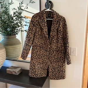 Forever 21 leopard print coat size large